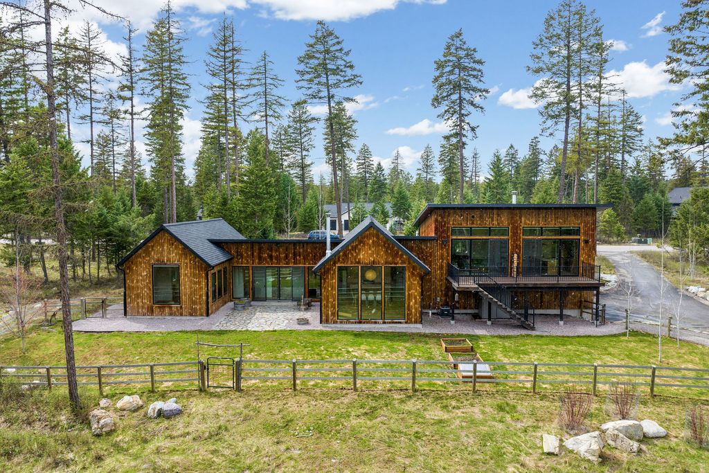 Photo of 1157 Whitefish Village Drive, Whitefish, MT 59937 (MLS # 30069473)