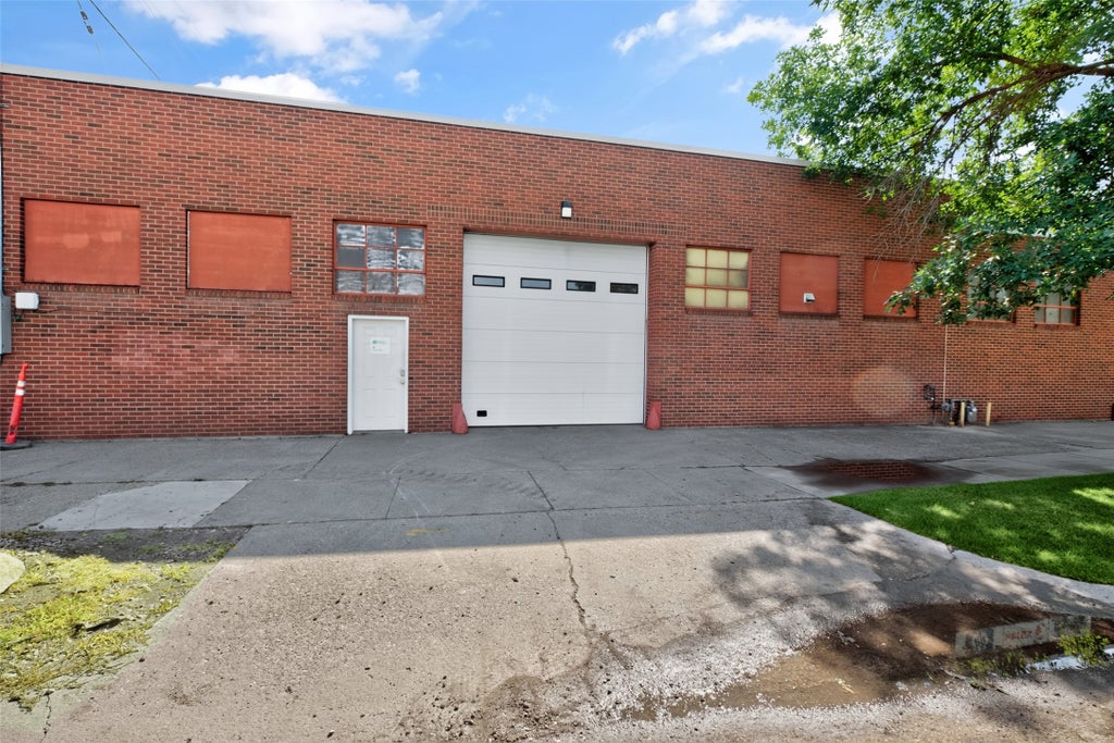 Photo of 1001 Central Avenue, Great Falls, MT 59401 (MLS # 30077081)