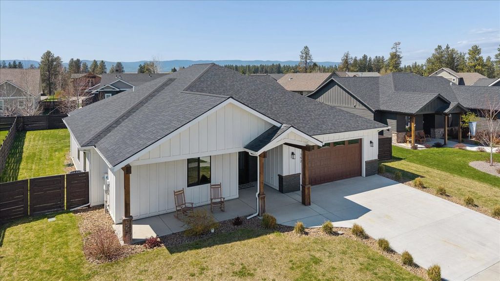 Photo of 152 Antler Peak Lane, Kalispell, MT 59901 (MLS # 30069239)
