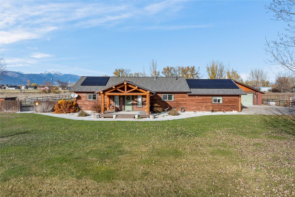 Photo of 344 Harold Lane, Corvallis, MT 59828 (MLS # 30061968)