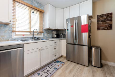 Tiny photo for 1403 10th Avenue NW, Great Falls, MT 59404 (MLS # 30074850)