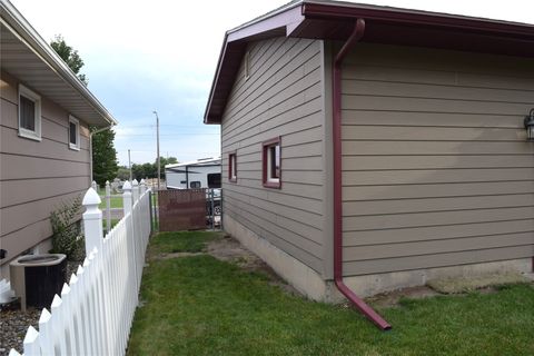 Tiny photo for 1403 10th Avenue NW, Great Falls, MT 59404 (MLS # 30074850)
