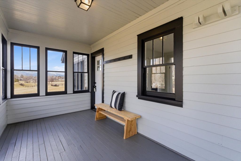 Photo of 446 Valley Drive, Kalispell, MT 59901 (MLS # 30066342)