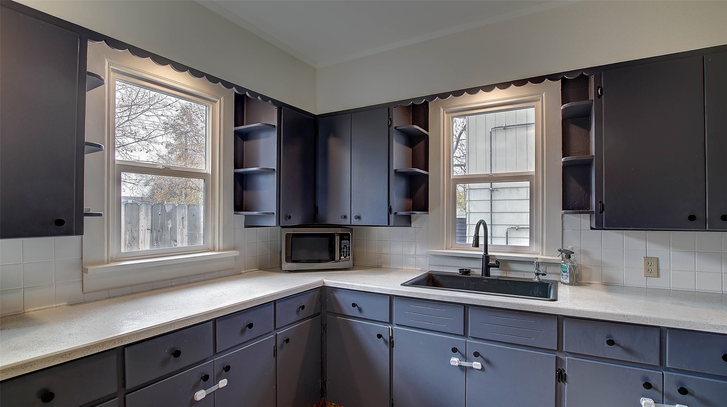 Missoula, Montana 59801, United States, 2 Bedrooms Bedrooms, ,1 BathroomBathrooms,Residential,Active,246272