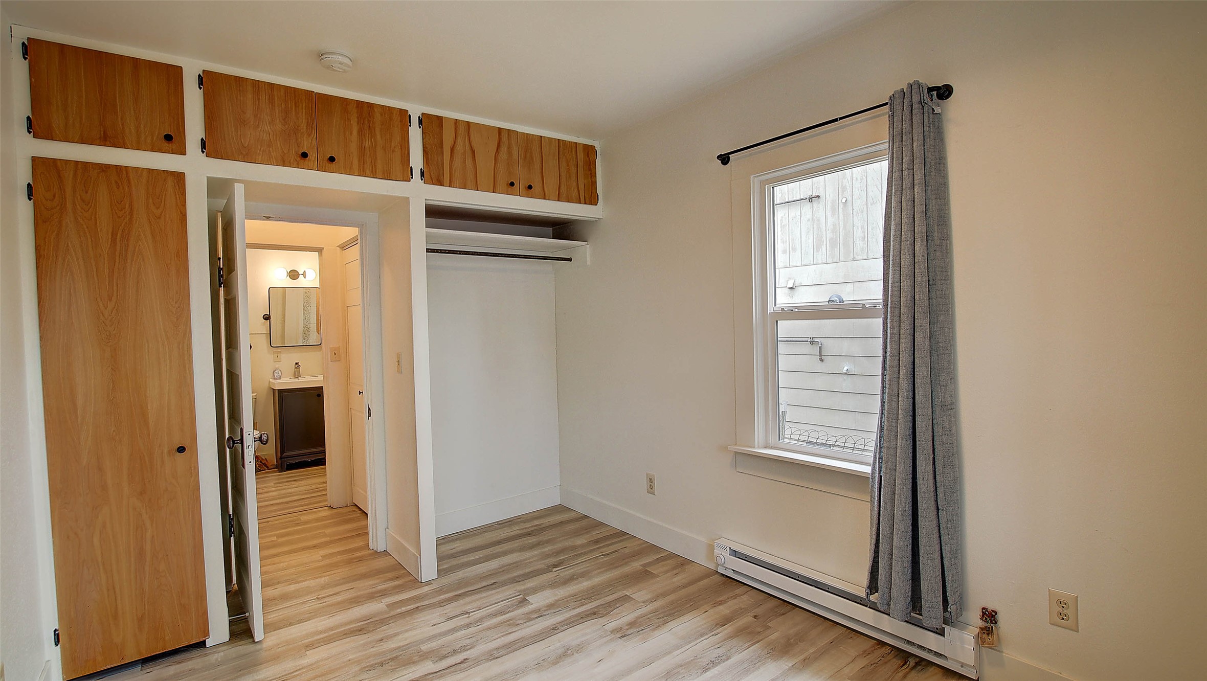 Missoula, Montana 59801, United States, 2 Bedrooms Bedrooms, ,1 BathroomBathrooms,Residential,Active,246272