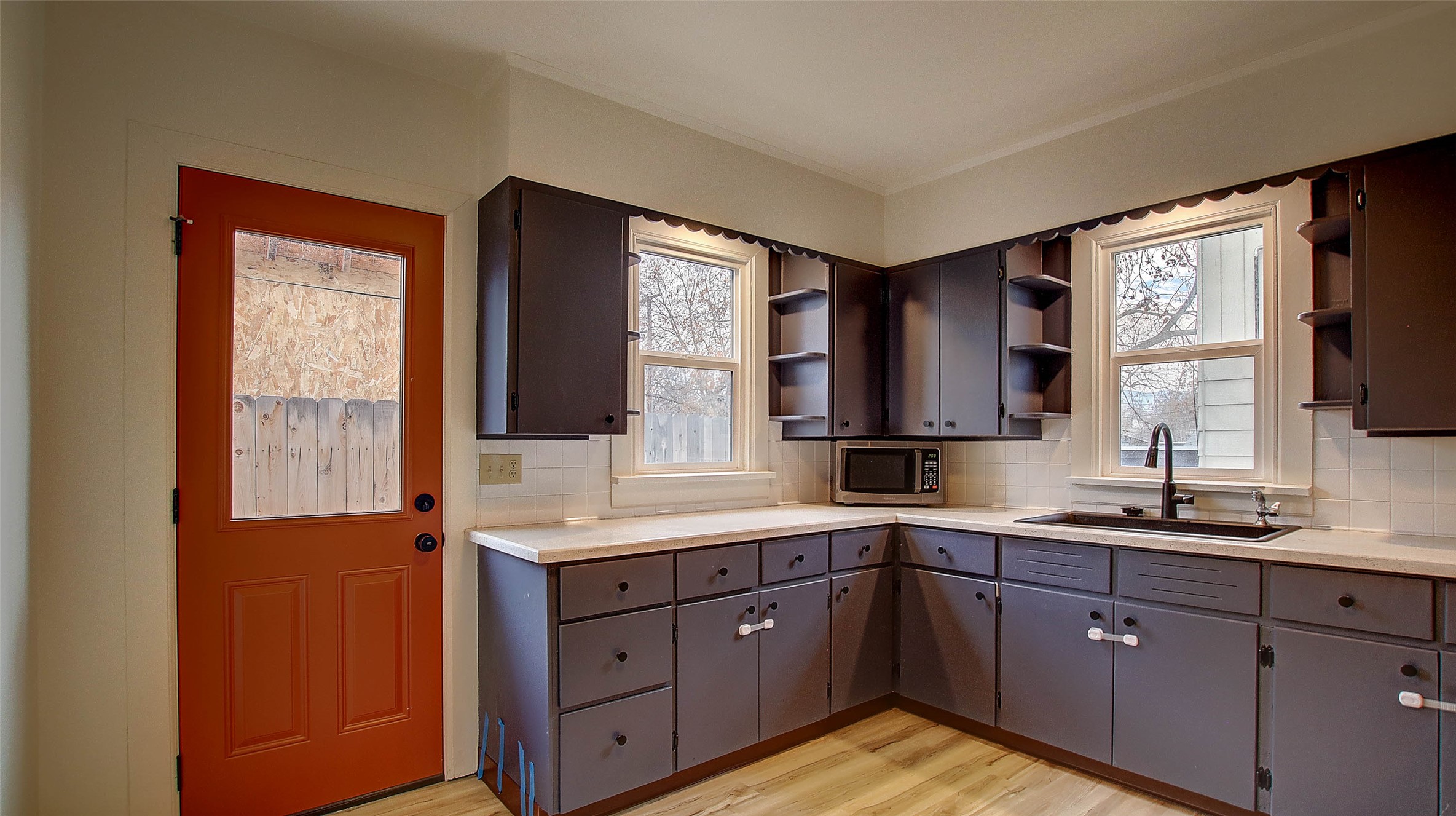 Missoula, Montana 59801, United States, 2 Bedrooms Bedrooms, ,1 BathroomBathrooms,Residential,Active,246272