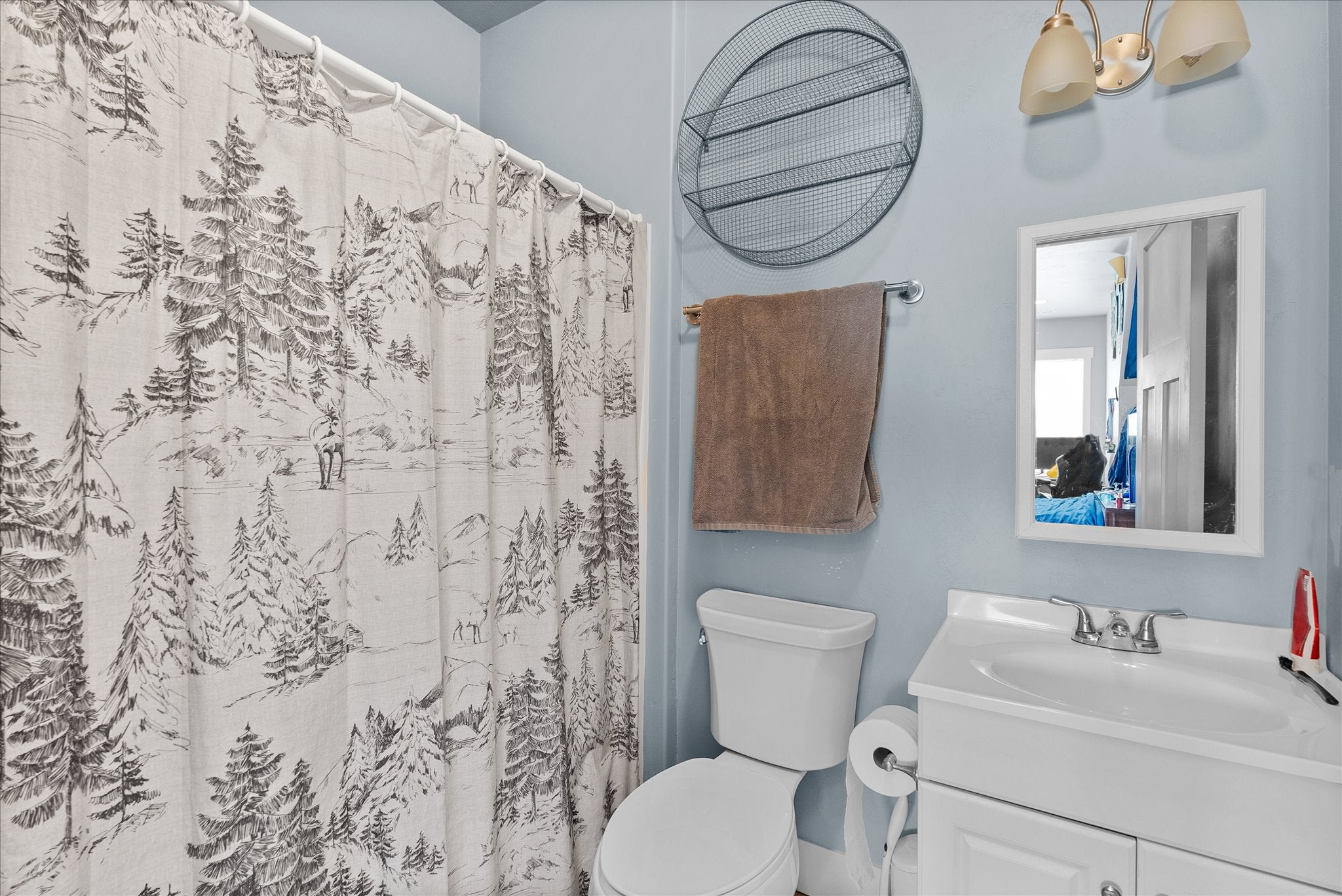Whitefish, Montana, 59937, United States, 4 Bedrooms Bedrooms, ,4 BathroomsBathrooms,Residential,Active,2038190
