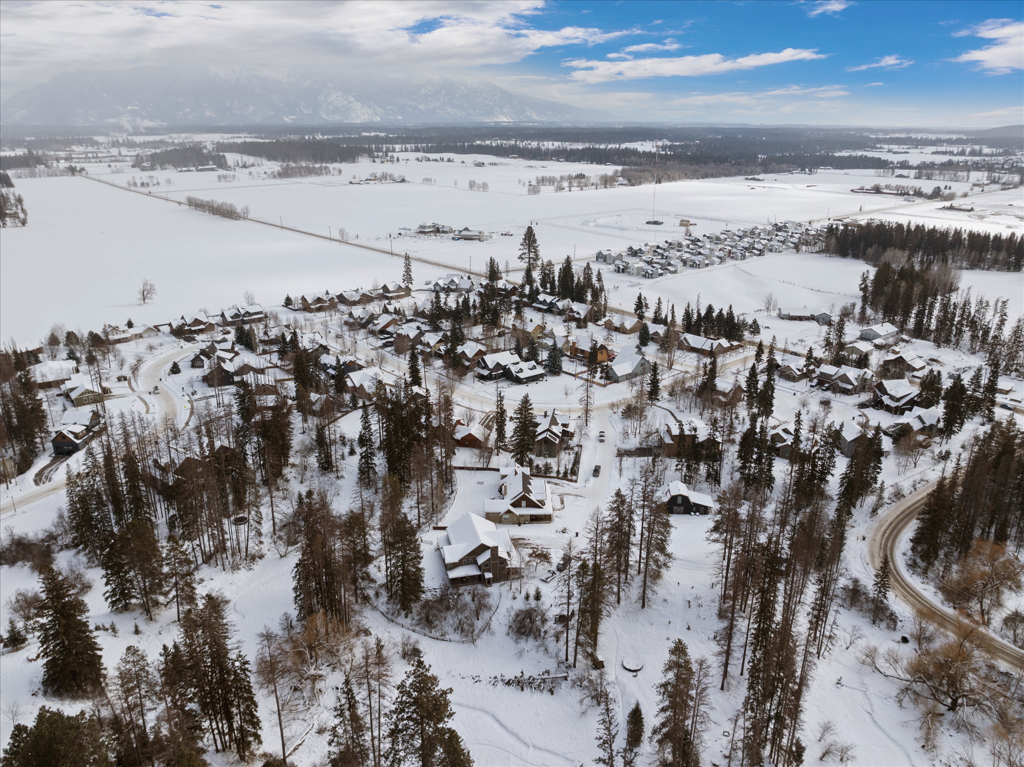 Whitefish, Montana, 59937, United States, 4 Bedrooms Bedrooms, ,4 BathroomsBathrooms,Residential,Active,2038190