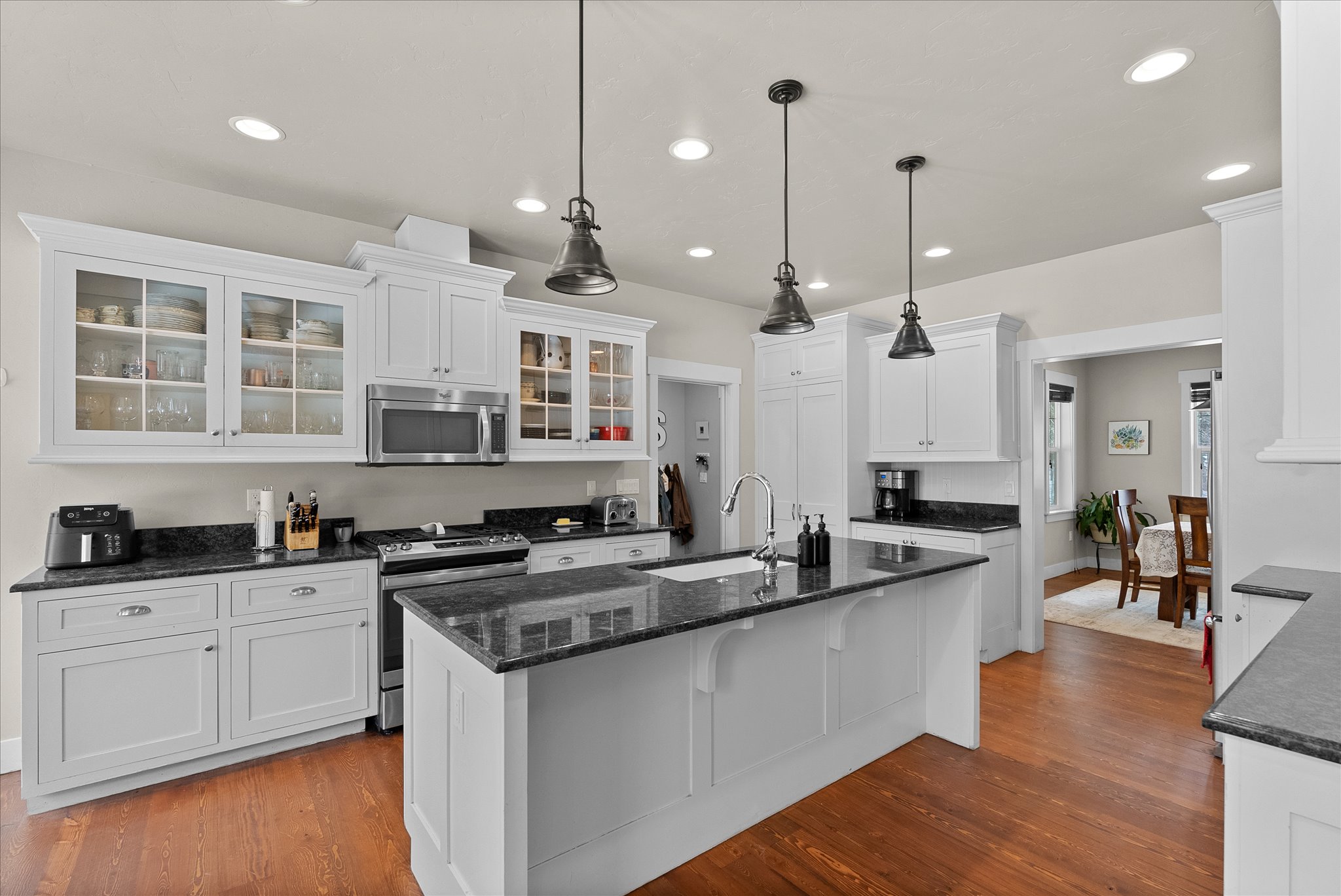 Whitefish, Montana, 59937, United States, 4 Bedrooms Bedrooms, ,4 BathroomsBathrooms,Residential,Active,2038190