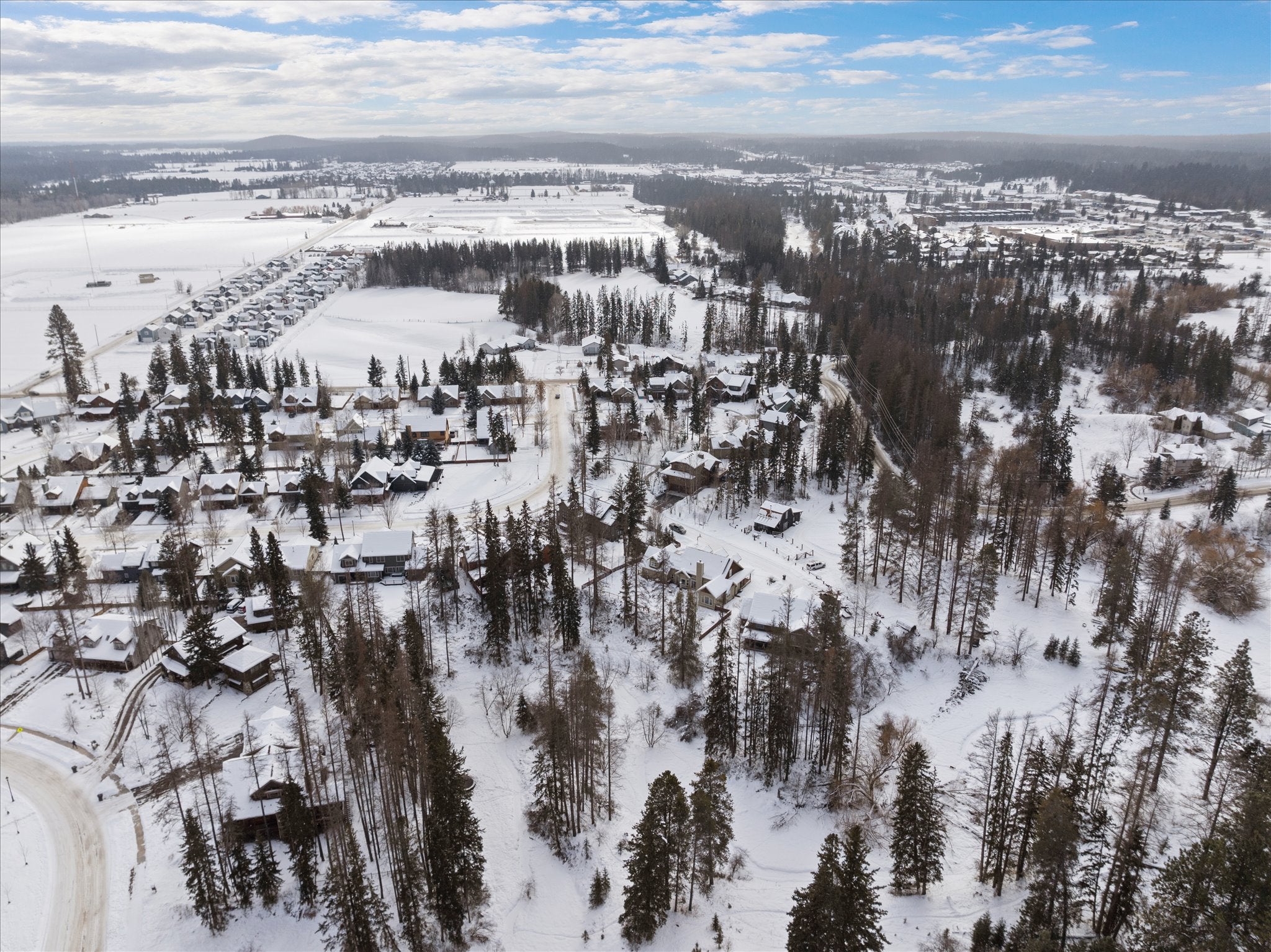 Whitefish, Montana, 59937, United States, 4 Bedrooms Bedrooms, ,4 BathroomsBathrooms,Residential,Active,2038190