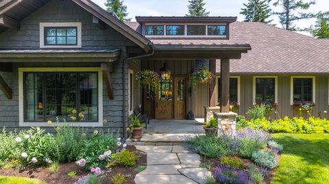 Photo of 176 Whitefish Hills Loop, Whitefish, MT 59937 (MLS # 30052784)