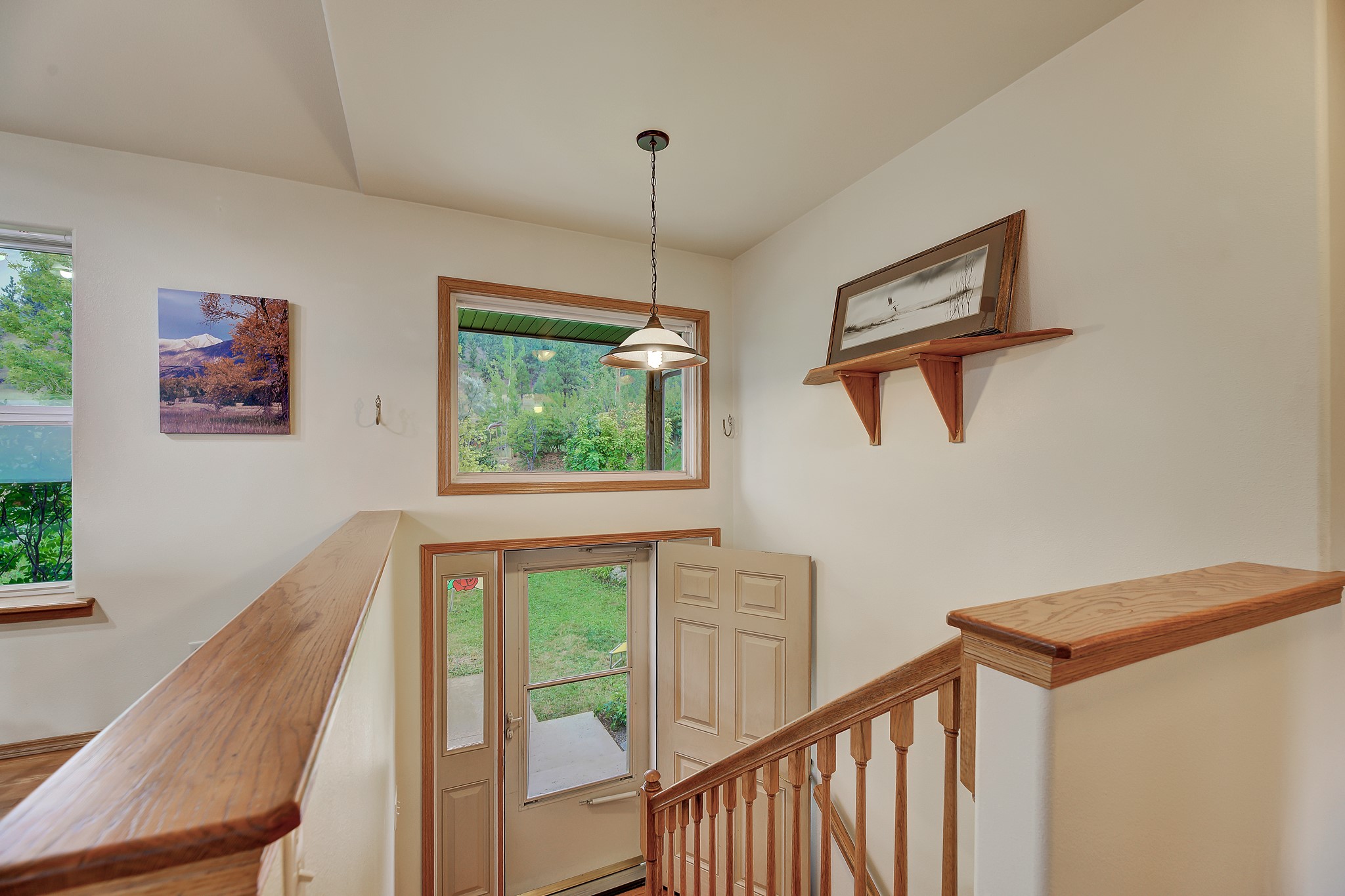 Helena, Montana 59601, United States, 3 Bedrooms Bedrooms, ,2 BathroomsBathrooms,Residential,Pending,50105