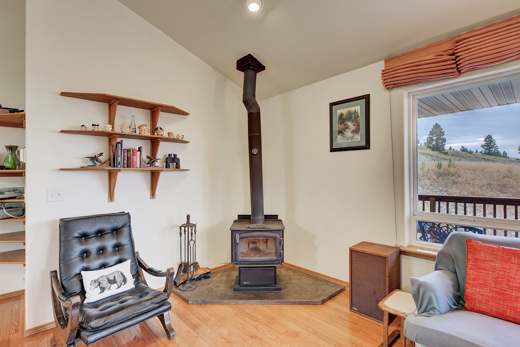 Helena, Montana 59601, United States, 3 Bedrooms Bedrooms, ,2 BathroomsBathrooms,Residential,Pending,50105