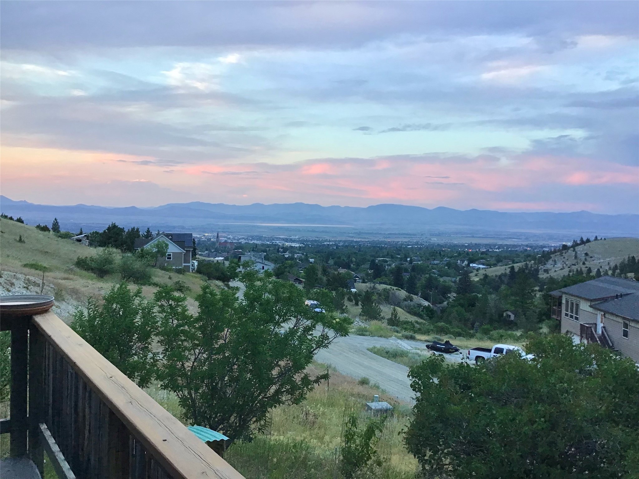 Helena, Montana 59601, United States, 3 Bedrooms Bedrooms, ,2 BathroomsBathrooms,Residential,Pending,50105