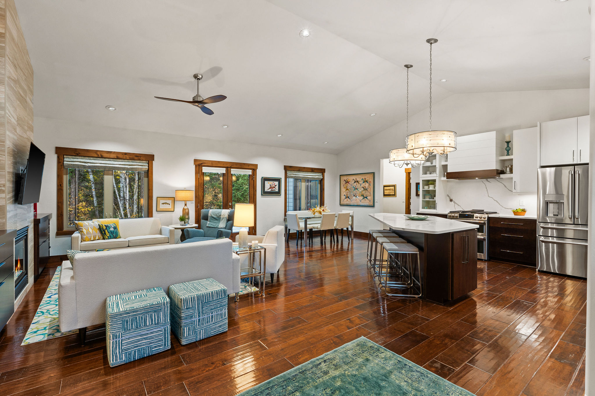136 Oakmont Loop