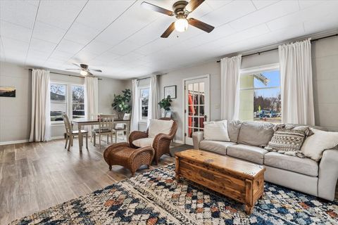 Photo of 903 E 2nd Street, Whitefish, MT 59937 (MLS # 30068455)