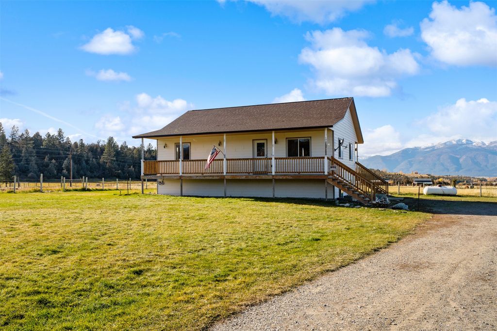 Photo of 3041 Upper Burnt Fork School Road, Stevensville, MT 59870 (MLS # 30065933)