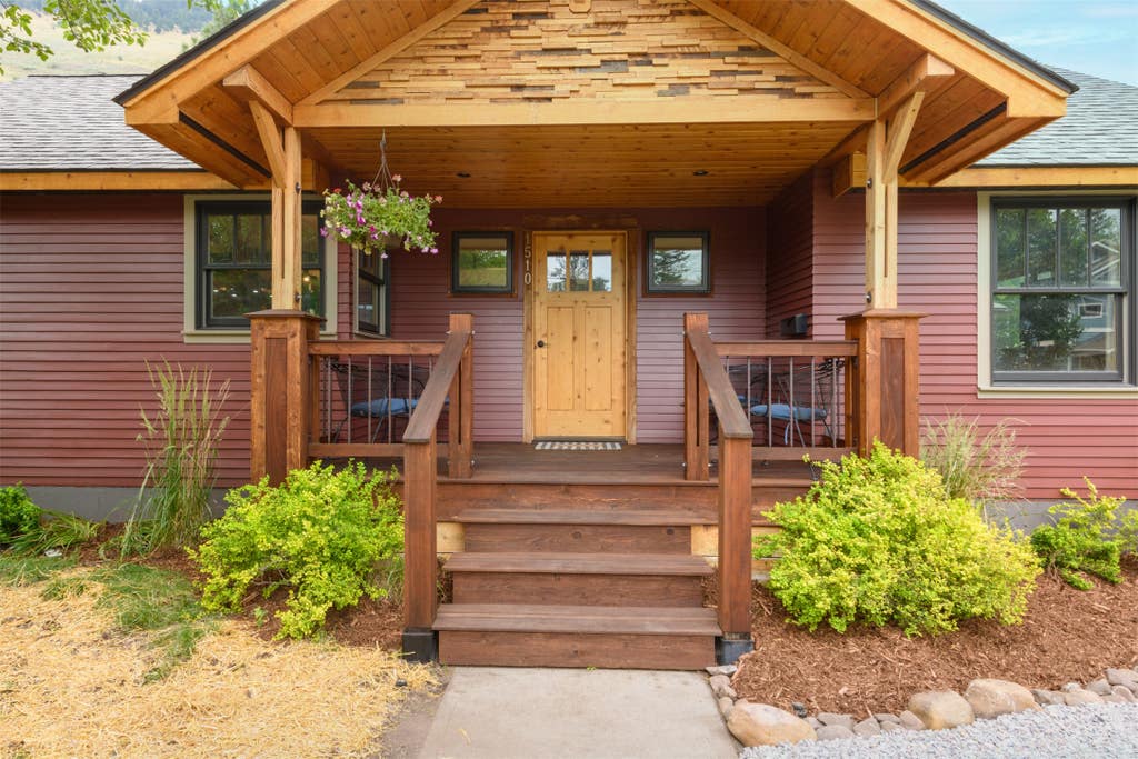 Photo of 1510 Jackson Street, Missoula, MT 59802 (MLS # 30075359)