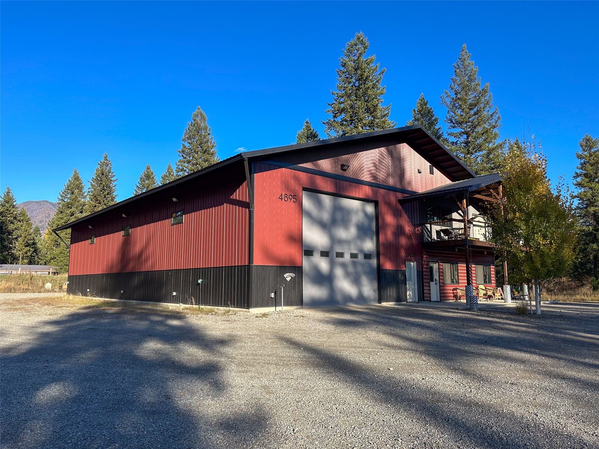 4895 Mt Highway 200