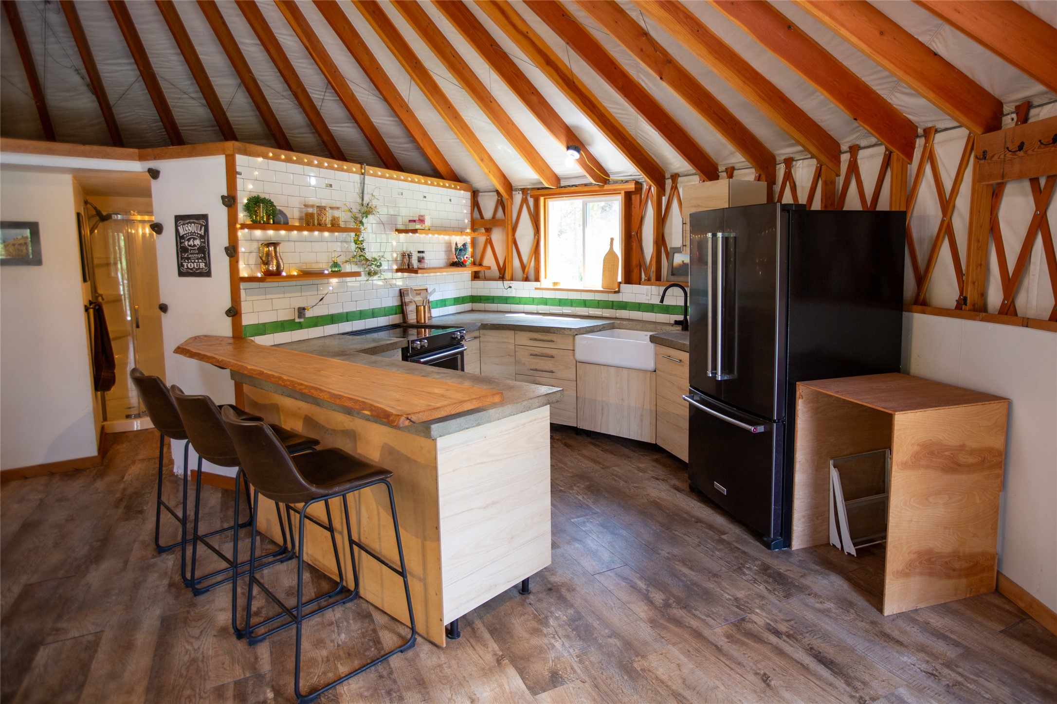 110 and 160 Waylon Way