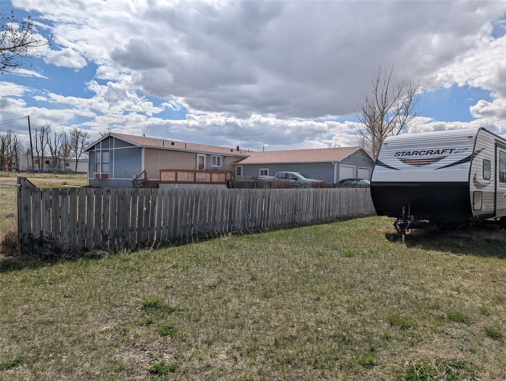 Photo of 504 1st Street S, Sunburst, MT 59482 (MLS # 30069960)