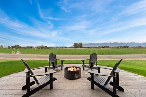 Tiny photo for 140 Rosewater Loop, Kalispell, MT 59901 (MLS # 30070669)