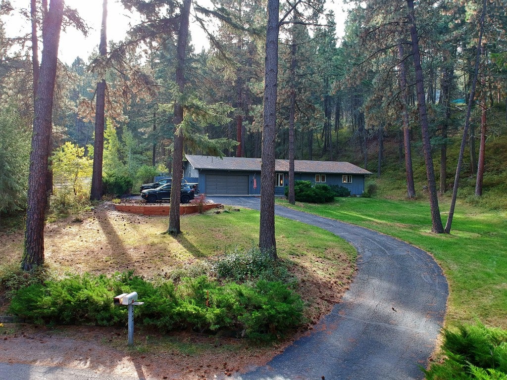 Photo of 505 Colorado Gulch Road, Missoula, MT 59808 (MLS # 30078945)