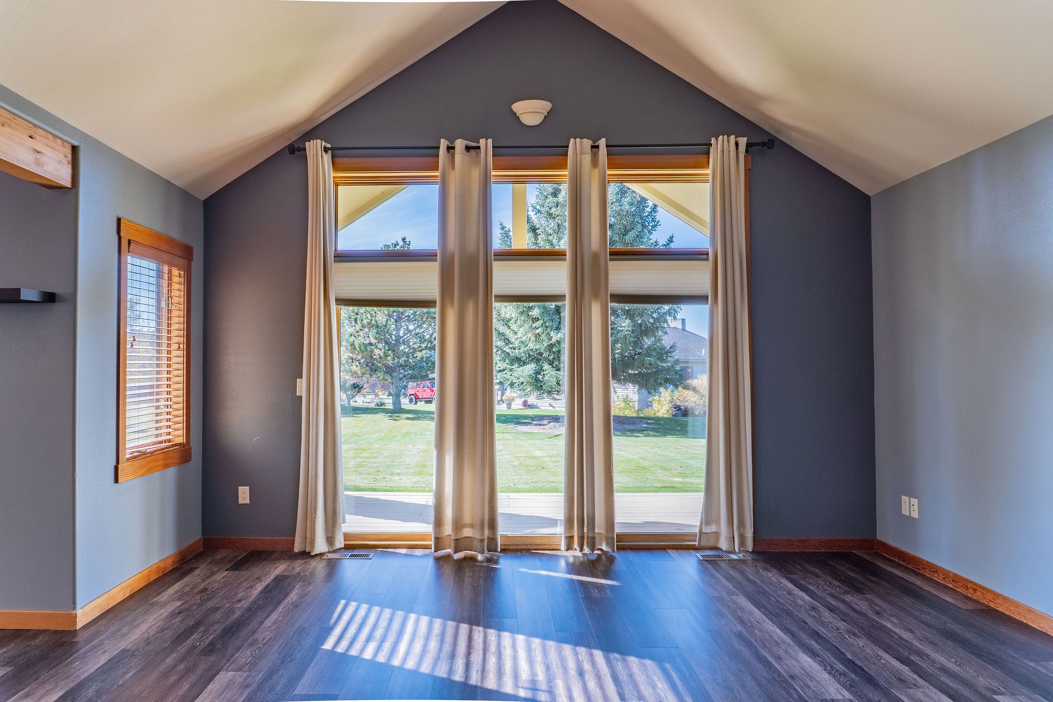 109 Crescent Landing
