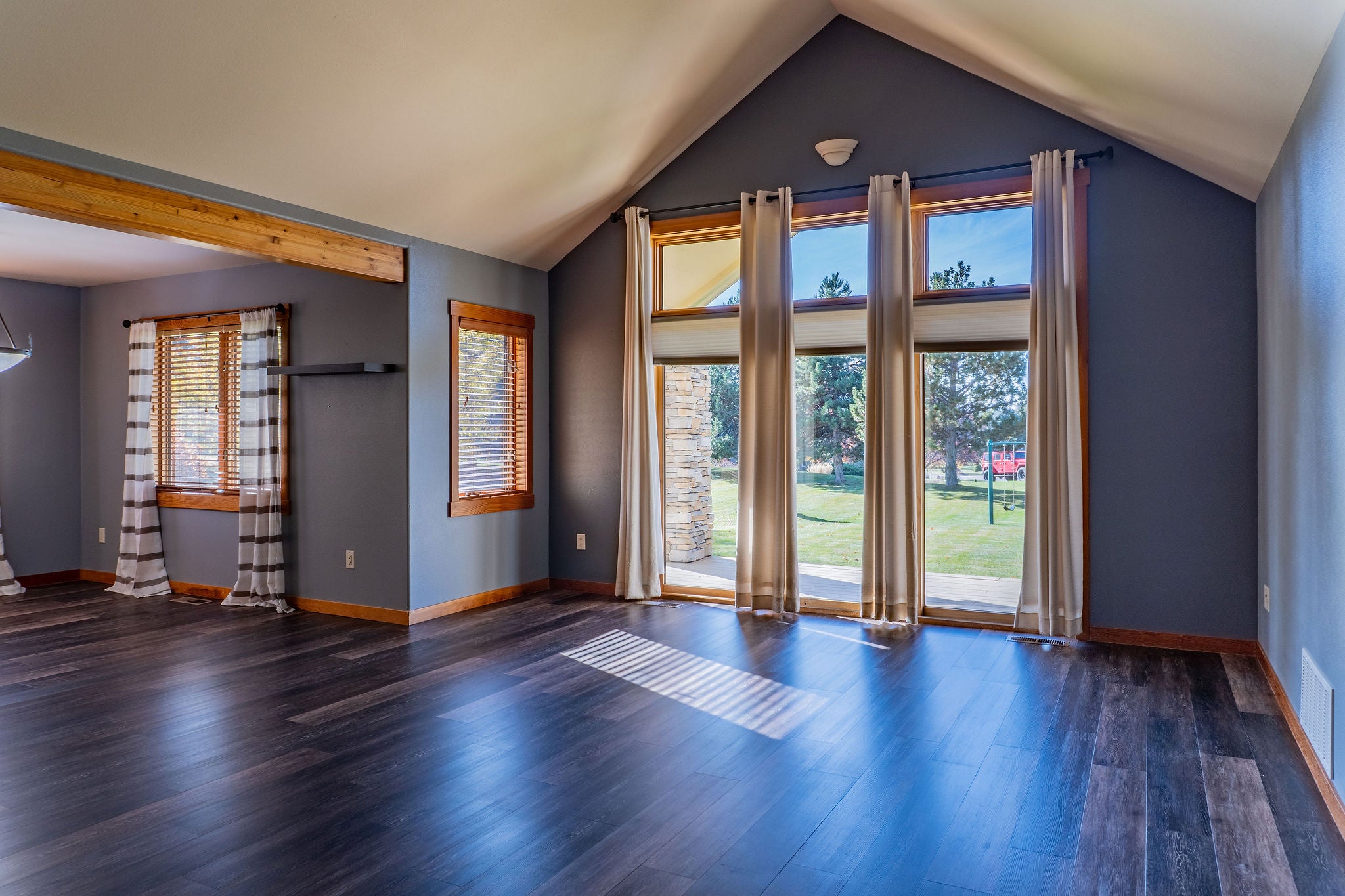 109 Crescent Landing