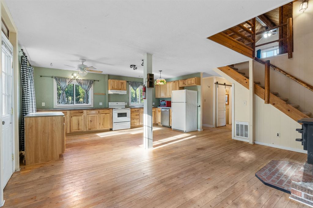 Photo of 297 Pistol Lane, Victor, MT 59875 (MLS # 30059776)