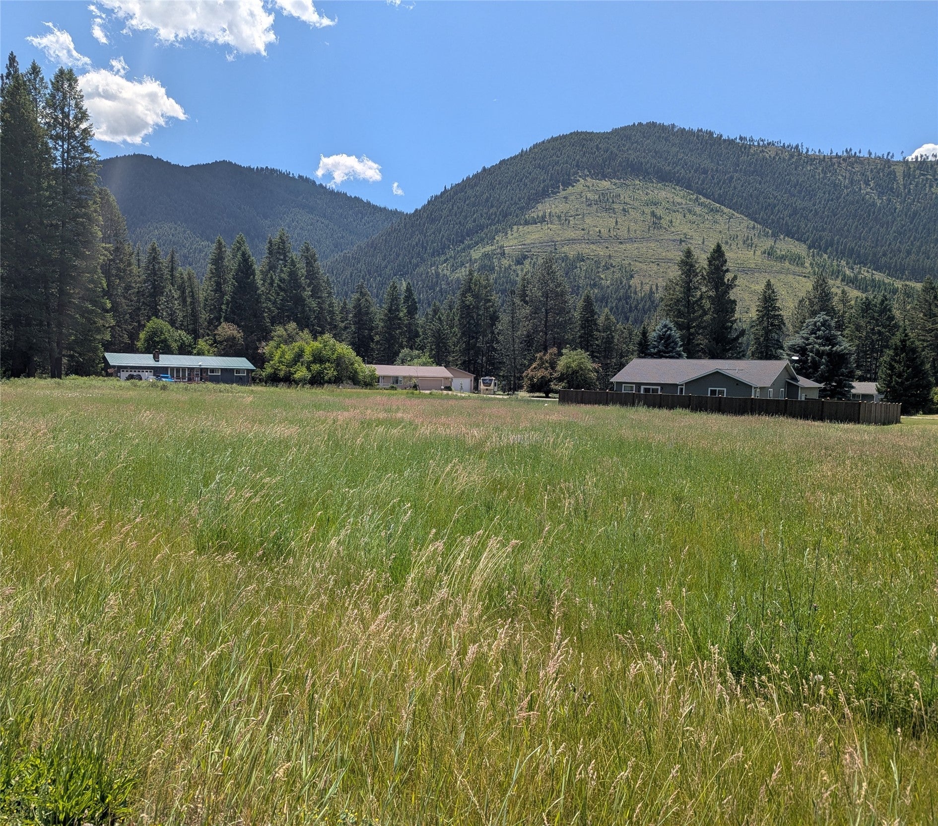Photo 1 of 22 — 966 Greers Ferry Road, Libby, MT 59923