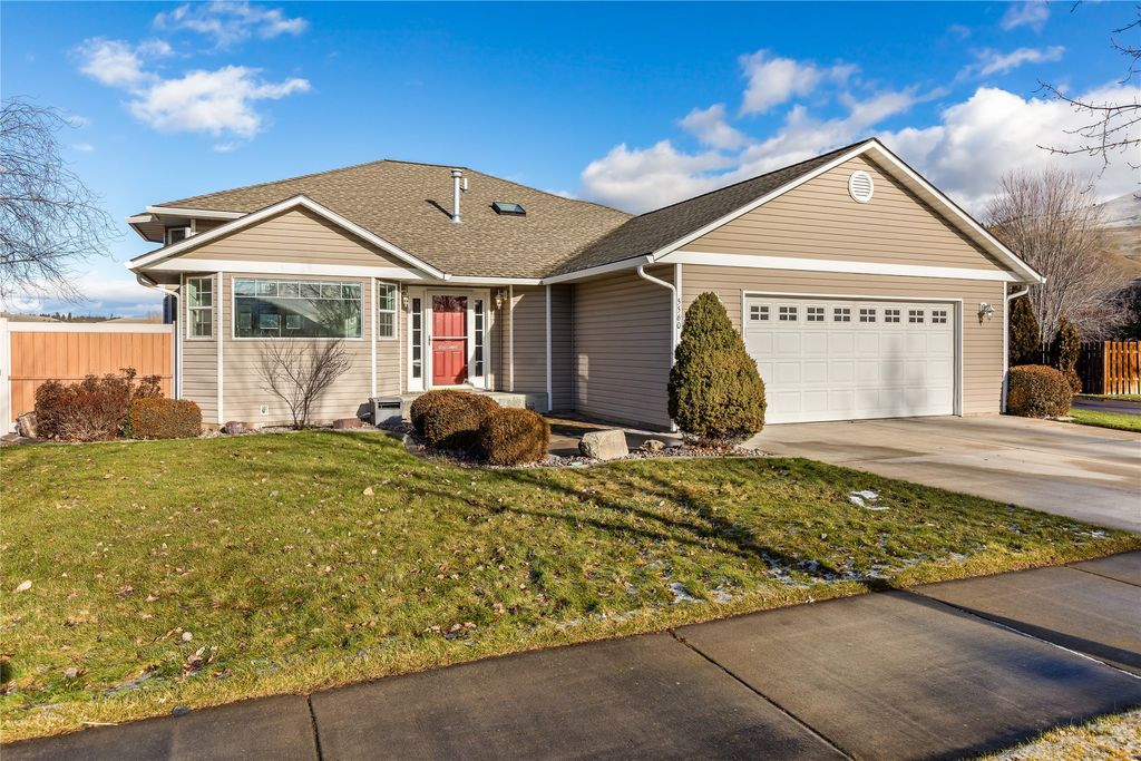 Photo of 5560 Expedition Drive, Lolo, MT 59847 (MLS # 30062288)