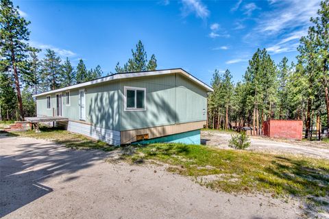 Photo of 845 Pineview Drive, Stevensville, MT 59870 (MLS # 30068376)