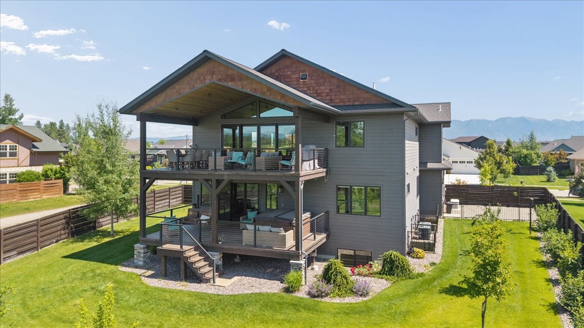 159 W Swift Creek Way