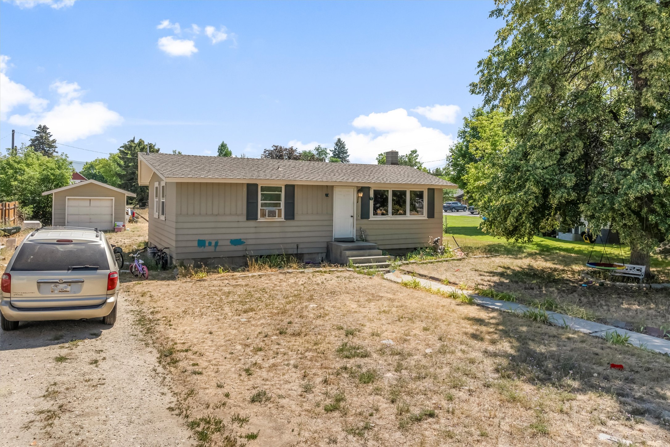 Hamilton, Montana 59840, United States, 2 Bedrooms Bedrooms, ,1 BathroomBathrooms,Residential,Active,180014