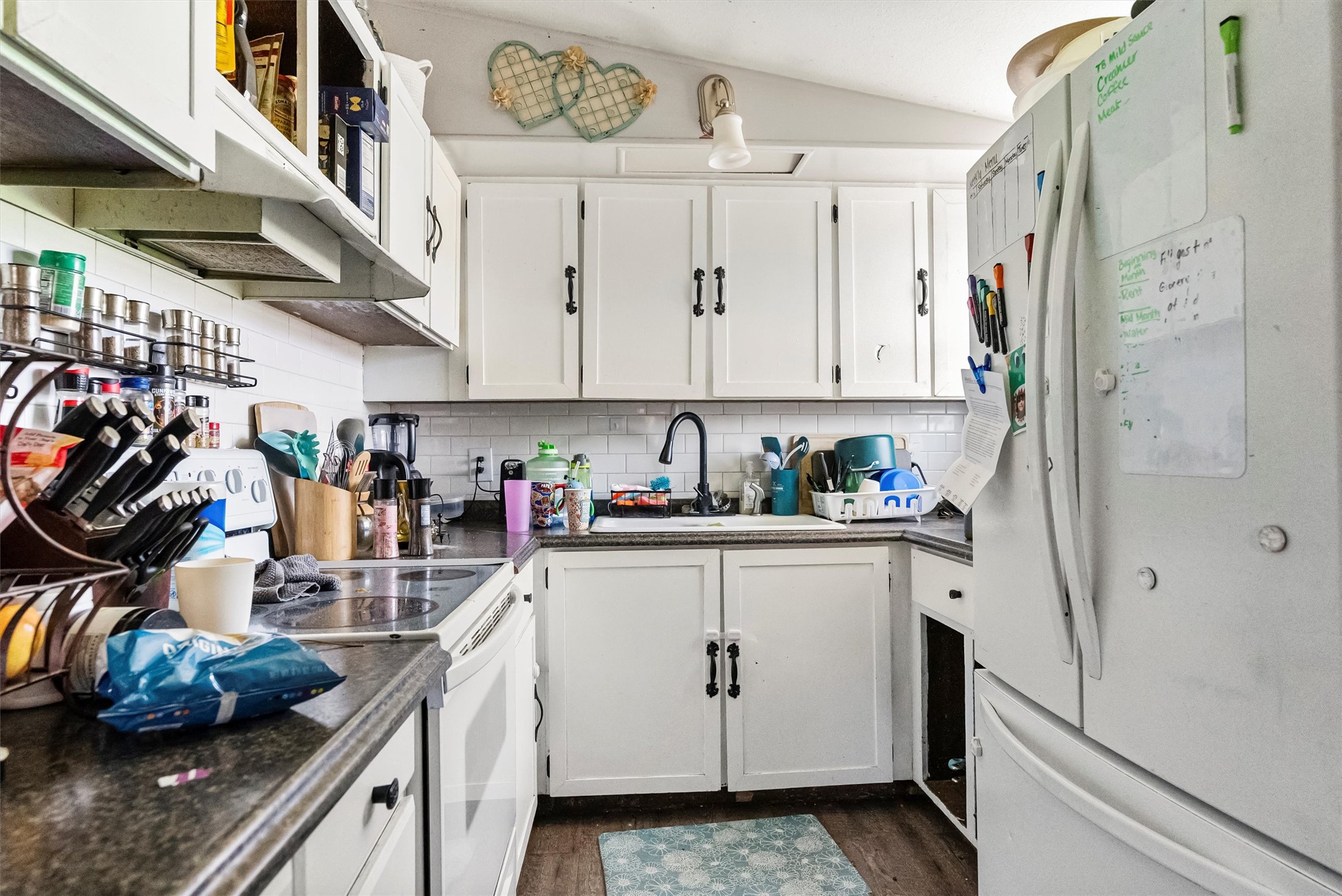 Hamilton, Montana 59840, United States, 2 Bedrooms Bedrooms, ,1 BathroomBathrooms,Residential,Active,180014