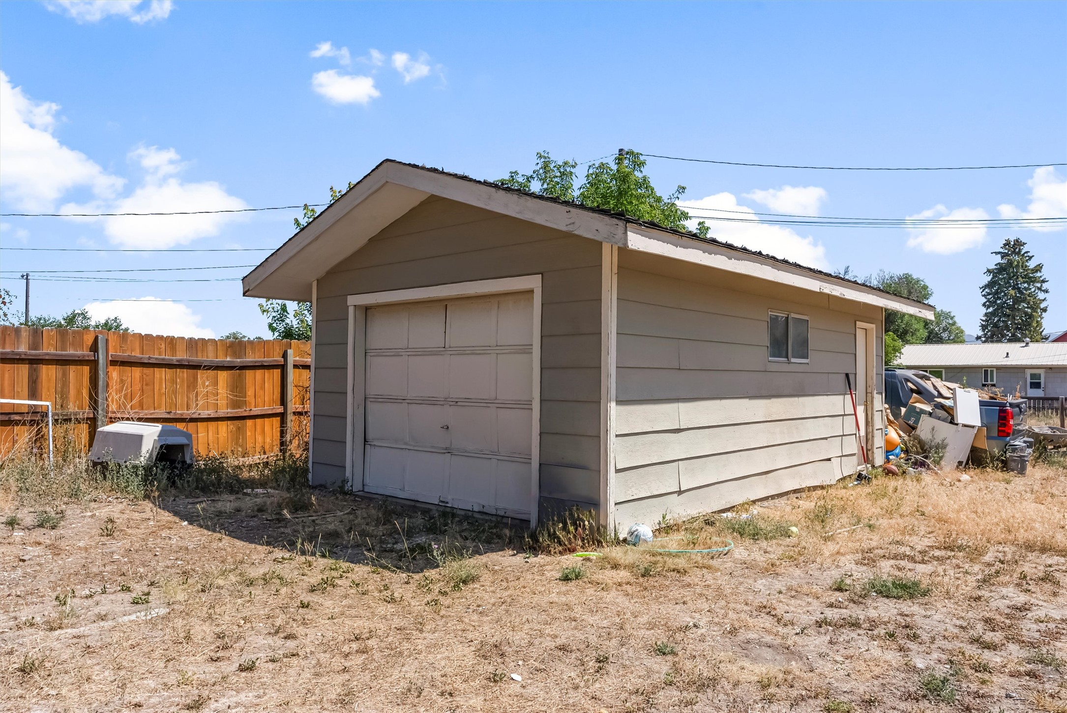 Hamilton, Montana 59840, United States, 2 Bedrooms Bedrooms, ,1 BathroomBathrooms,Residential,Active,180014