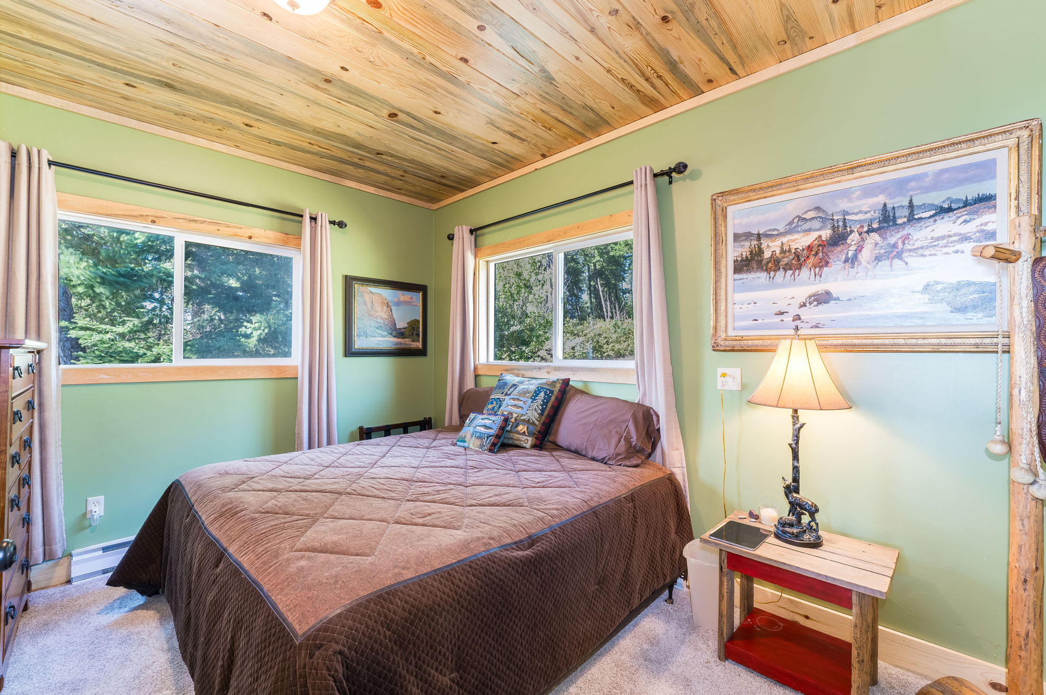 Bigfork, Montana 59911, United States, 3 Bedrooms Bedrooms, ,2 BathroomsBathrooms,Residential,Pending,190759