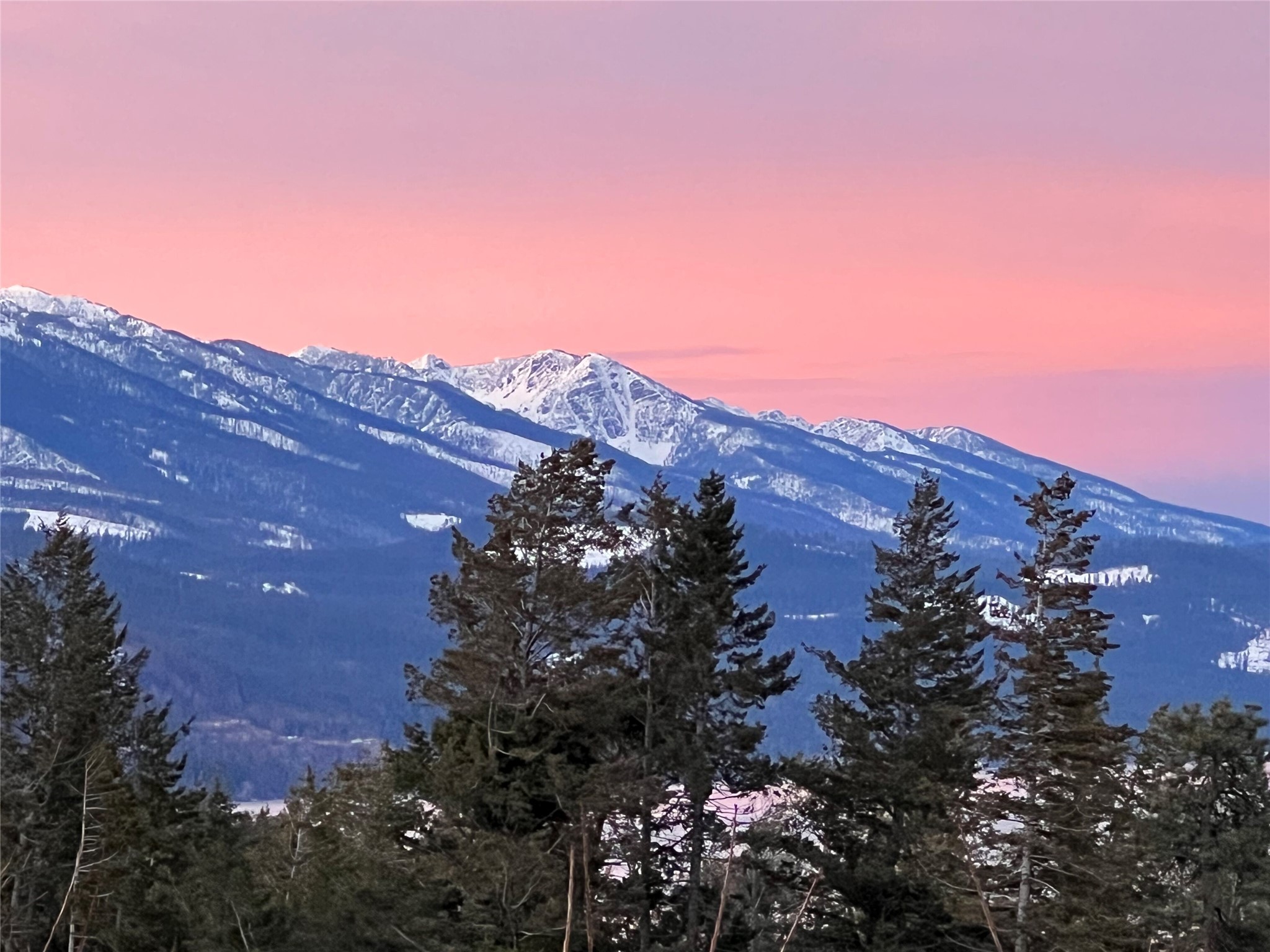 Bigfork, Montana 59911, United States, 3 Bedrooms Bedrooms, ,2 BathroomsBathrooms,Residential,Pending,190759