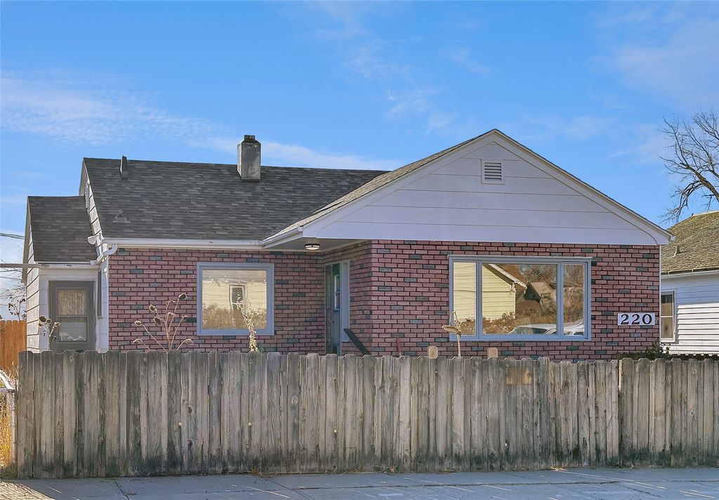 Photo of 220 1st Street SW, Cut Bank, MT 59427 (MLS # 30060768)