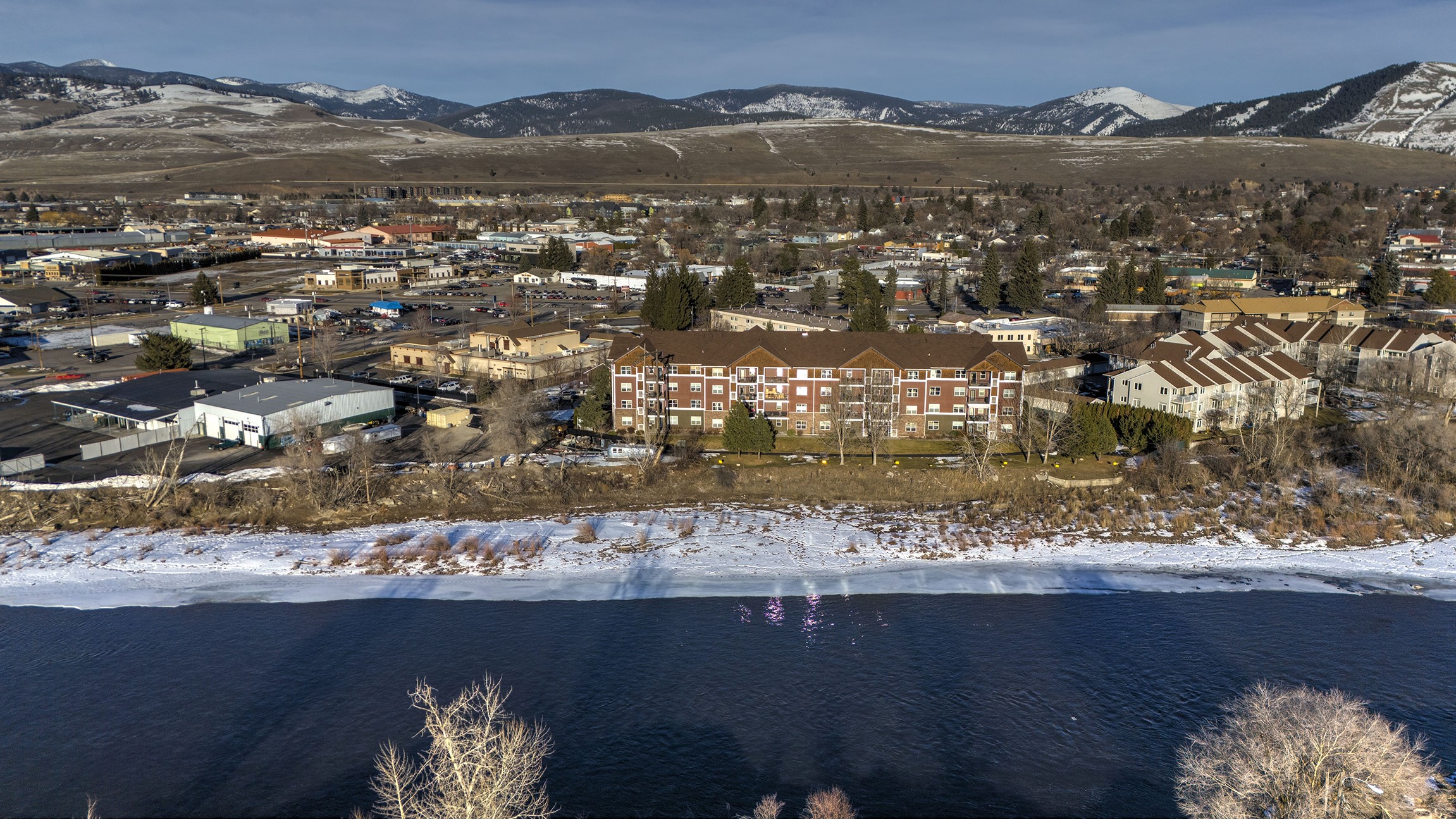 Missoula, Montana 59808, United States, 2 Bedrooms Bedrooms, ,3 BathroomsBathrooms,Residential,Active,80767