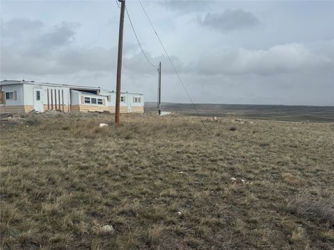Tiny photo for 2273 E Pishkun Lane, Augusta, MT 59410 (MLS # 30069108)