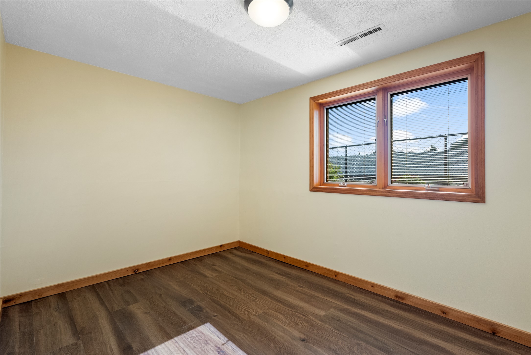 Missoula, Montana 59804, United States, 6 Bedrooms Bedrooms, ,4 BathroomsBathrooms,Residential,Active,160486