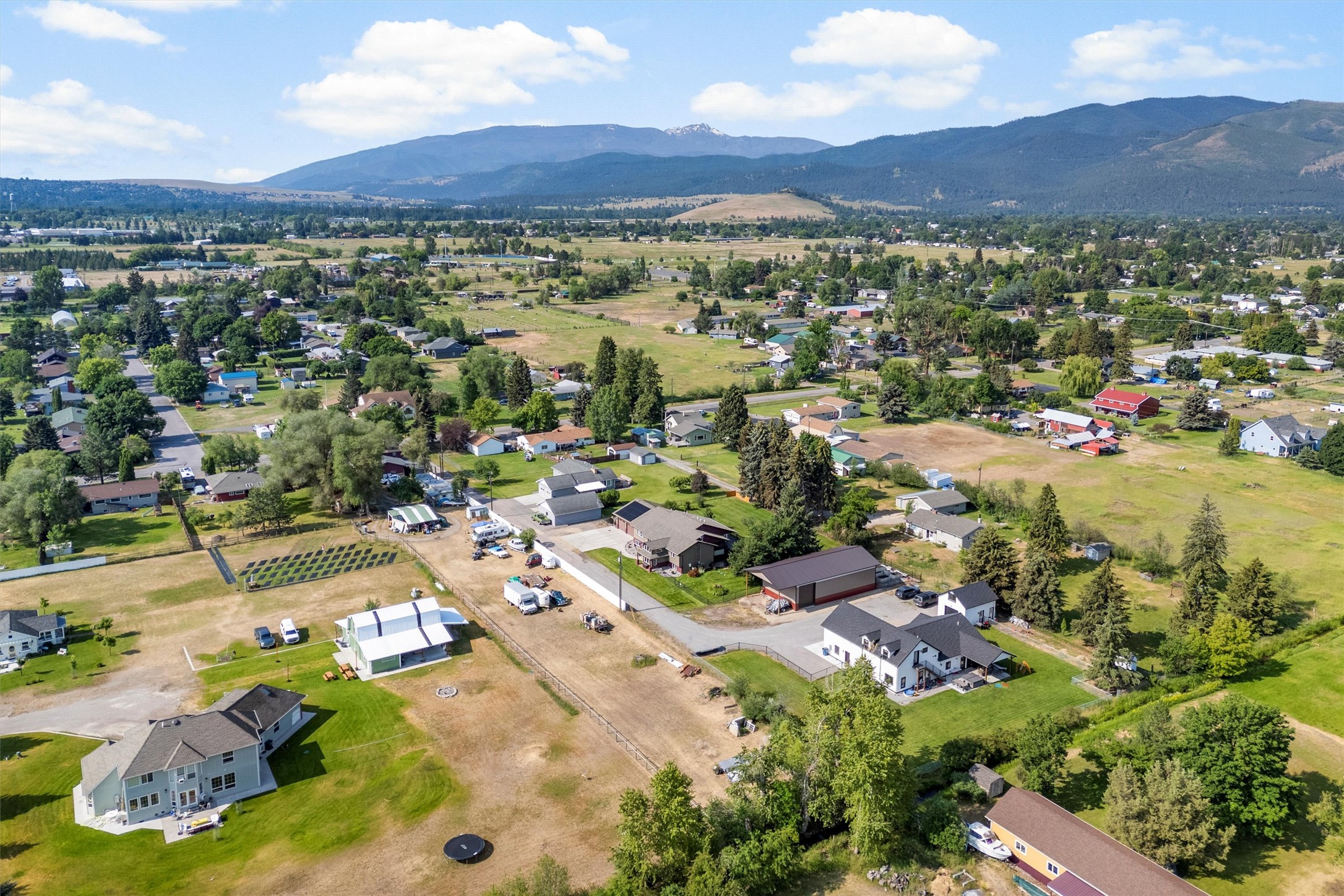 Missoula, Montana 59804, United States, 6 Bedrooms Bedrooms, ,4 BathroomsBathrooms,Residential,Active,160486