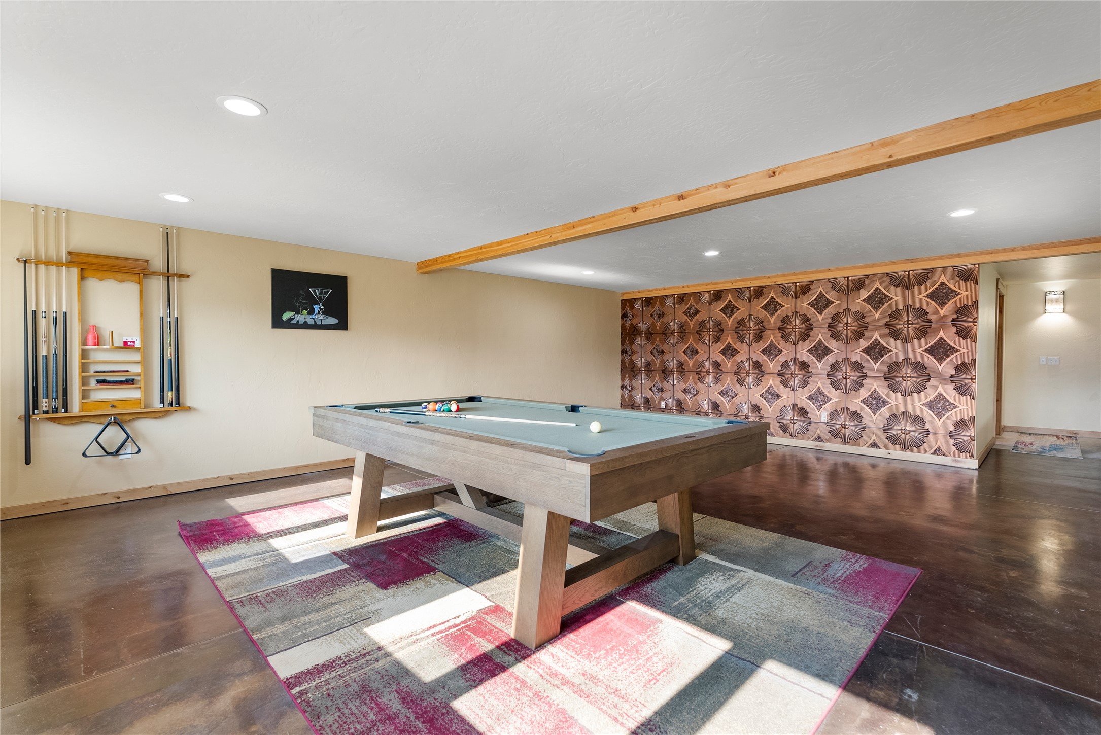 Missoula, Montana 59804, United States, 6 Bedrooms Bedrooms, ,4 BathroomsBathrooms,Residential,Active,160486