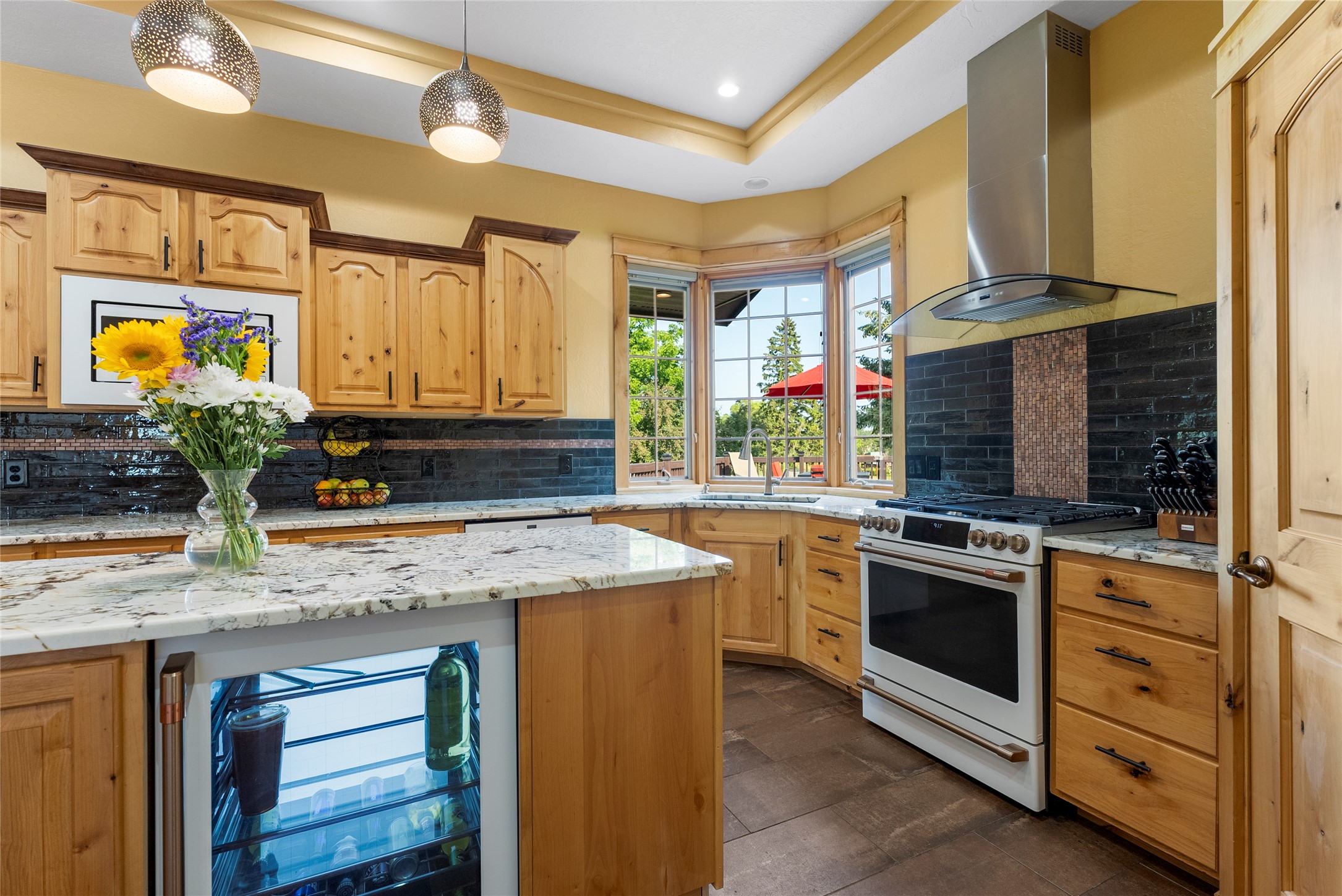 Missoula, Montana 59804, United States, 6 Bedrooms Bedrooms, ,4 BathroomsBathrooms,Residential,Active,160486