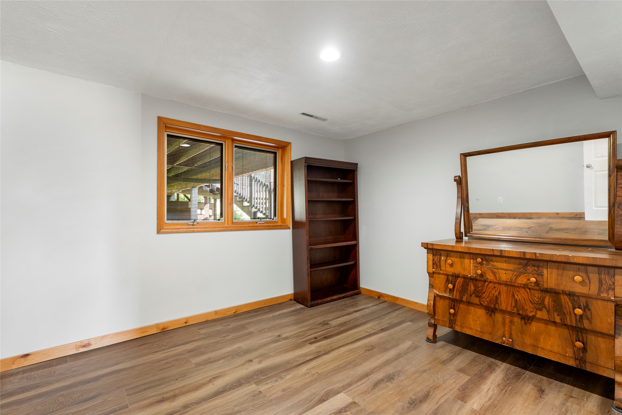 Missoula, Montana 59804, United States, 6 Bedrooms Bedrooms, ,4 BathroomsBathrooms,Residential,Active,160486