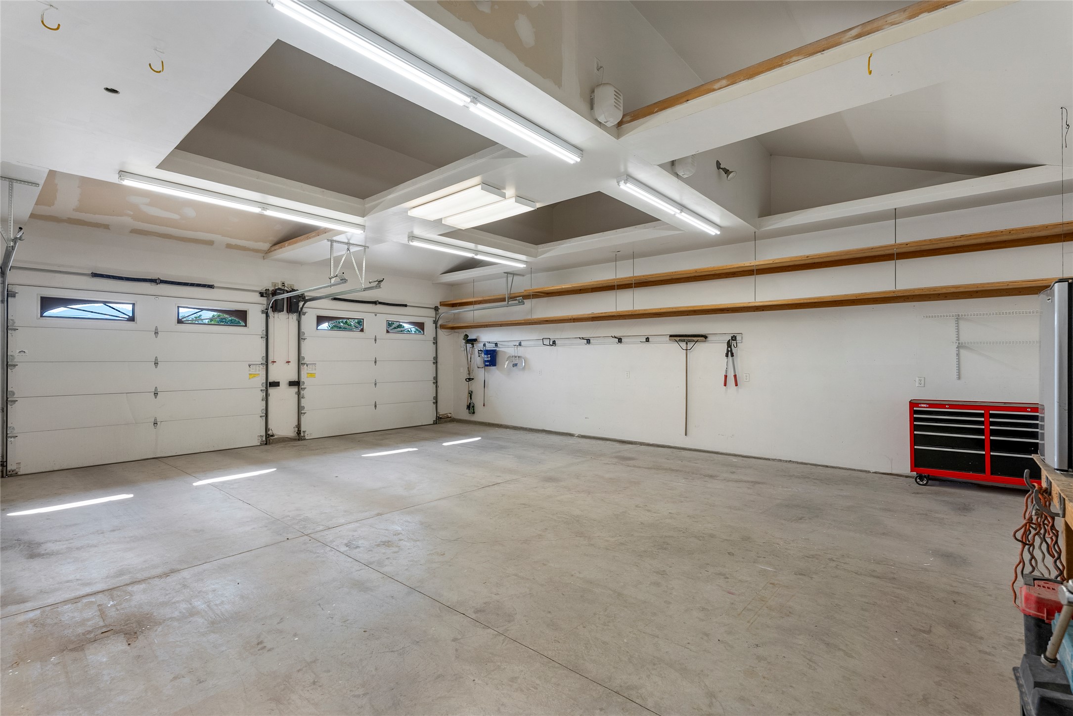 Missoula, Montana 59804, United States, 6 Bedrooms Bedrooms, ,4 BathroomsBathrooms,Residential,Active,160486