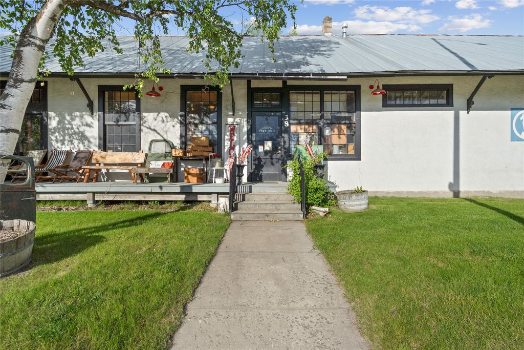 Photo of 8 US Hwy 2 E, Columbia Falls, MT 59912 (MLS # 30070922)