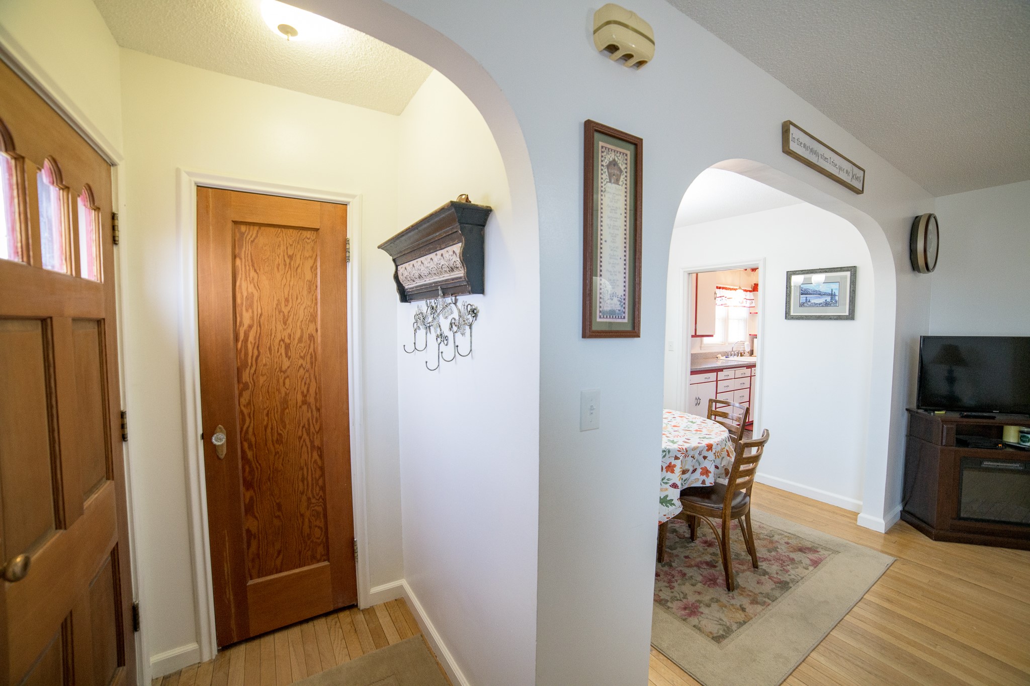 1453 8th Road NE